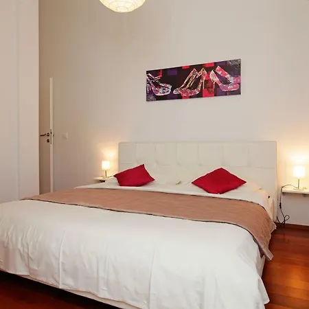 Komun Apartament Vela Luka