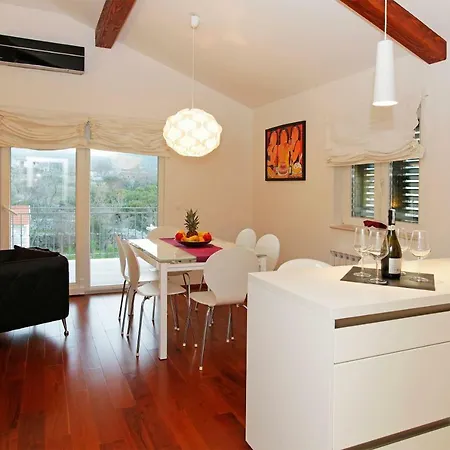 Apartament Komun Vela Luka