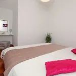 Apartment Komun Vela Luka