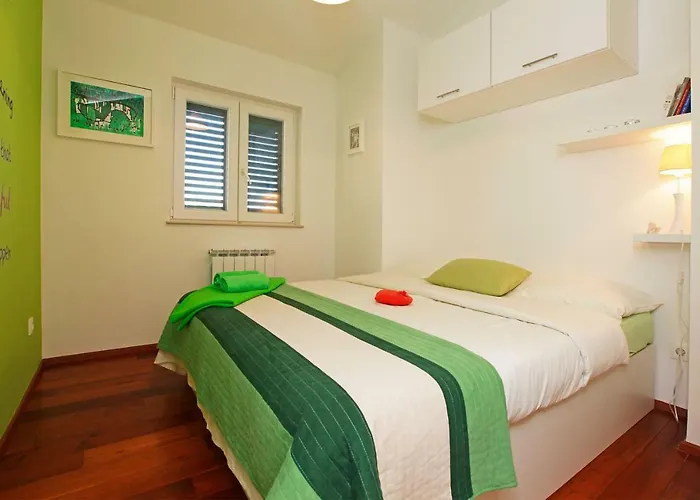 Komun Διαμέρισμα Vela Luka