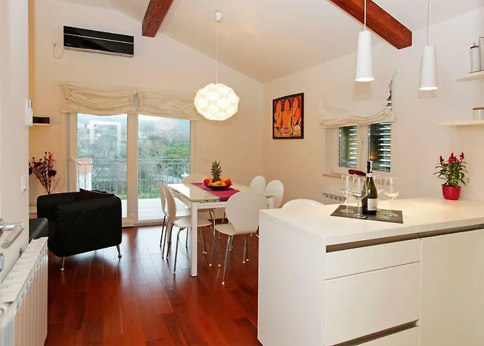 Διαμέρισμα Komun Vela Luka