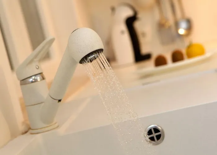 Komun Διαμέρισμα *